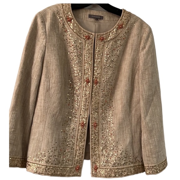 Ann Taylor Jackets & Blazers - 🍾HP💕Ann Taylor embellished jacket. Linen with beads and sequins. Hook close.